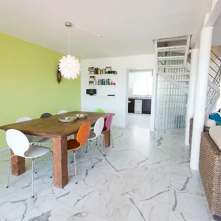 Azzurro Beach Uno Ferienhaus *